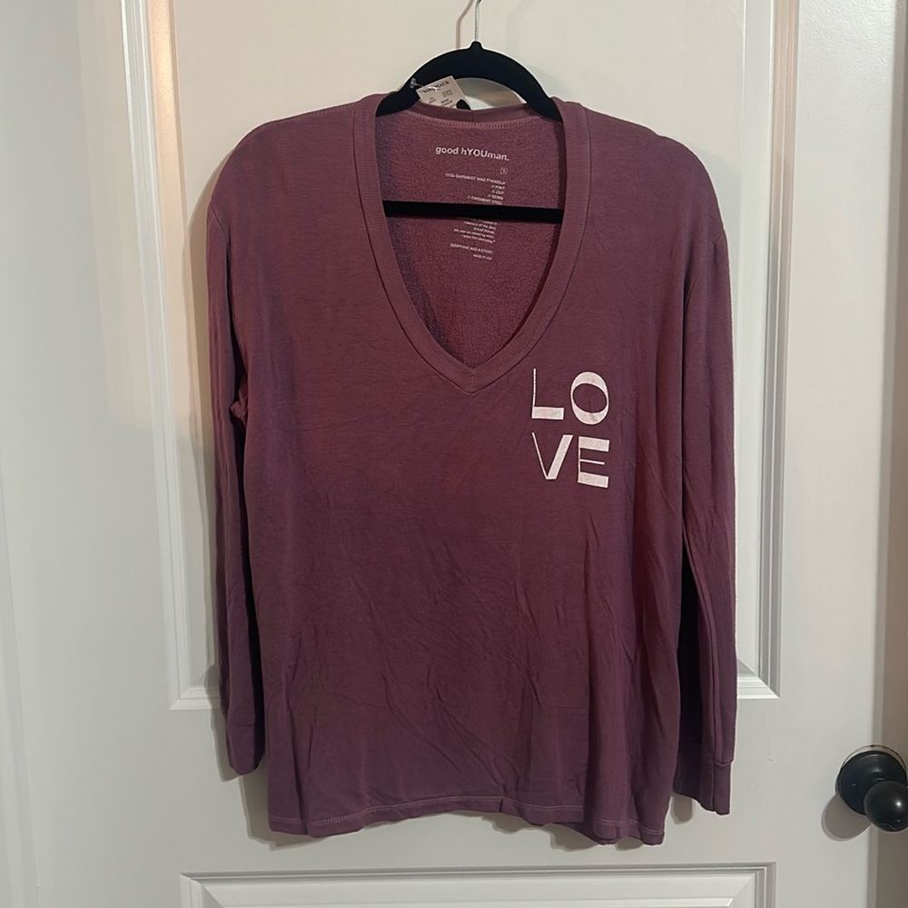 good hYOUman | Robin Love Block V Neck Sweatshirt. BNWT!!!!! ⭐️⭐️⭐️⭐️⭐️